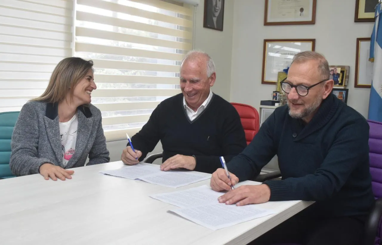 366048396_690875336411870_2469567935772117139_n