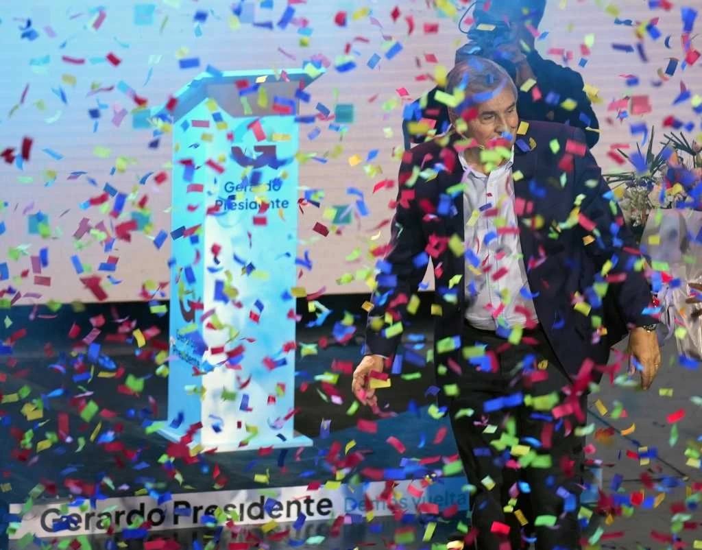 1024-1678921831230315536