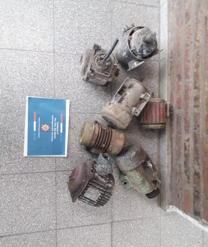 b7671fe7-e800-4cab-b408-5d0ac70ec789