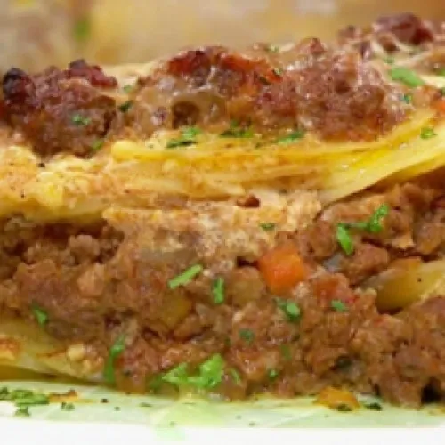 mil-hojas-de-papa-y-bolognesa-gratinado.669
