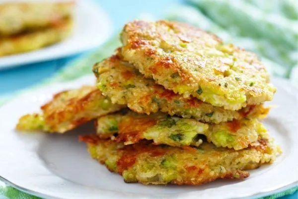 receta-tortitas-de-brocoli-con-queso