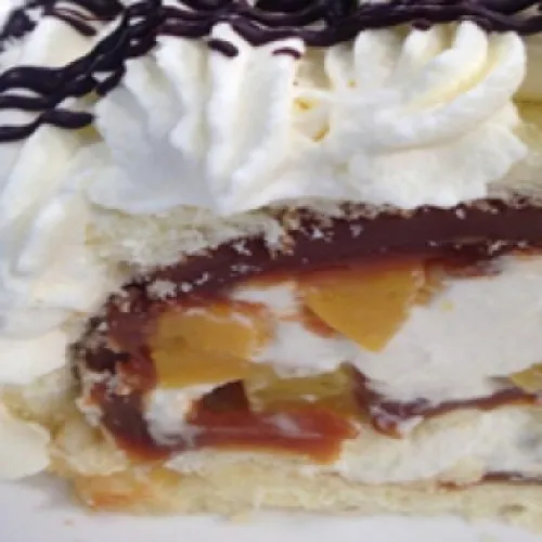 pionono-sin-tacc-de-durazno-y-crema-stella.3333