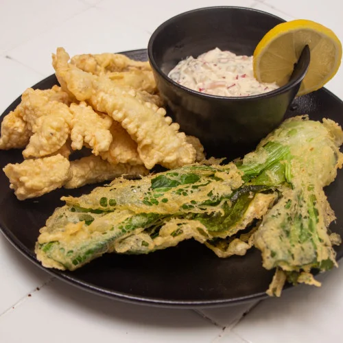 Tempura de pescado con tártara