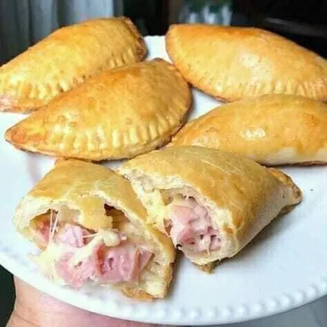 Empanada con pollo