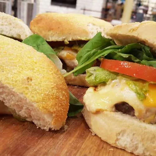 hamburguesas-de-ternera-rellenas-de-queso.5279