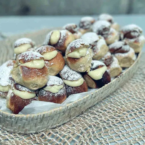 Miguelitos y pan dulce