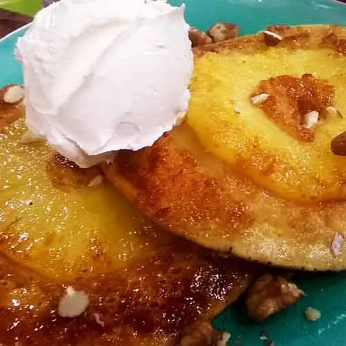 waffles-a-la-chapa-con-helado-de-coco-a-la-bolsa.711