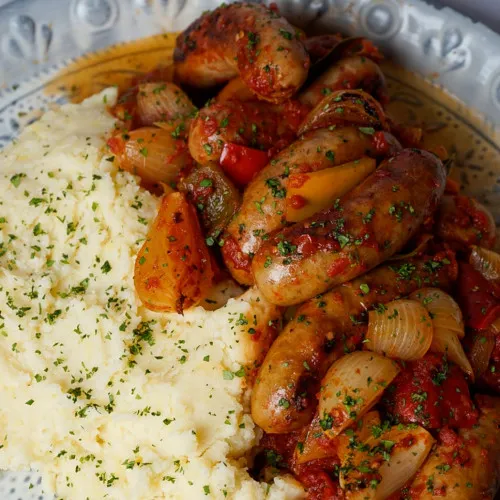 Chorizos a la pomarola