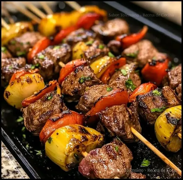 Brochetas de carne