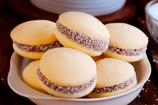 alfajores-de-maicena-caseros