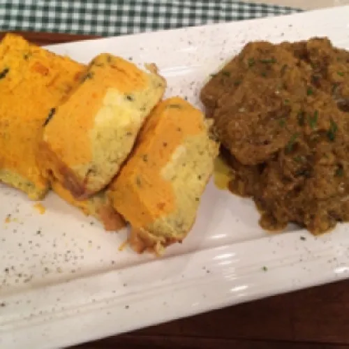 escalopes-a-la-mostaza-con-timbal-de-choclo-y-calabaza.4123