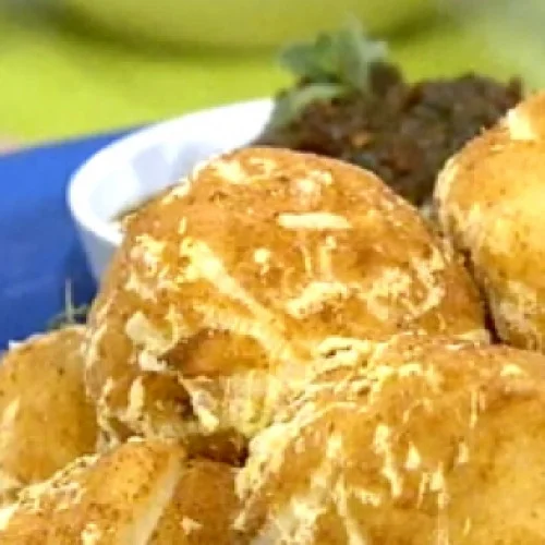 bombas-de-papa-pollo-y-queso.596