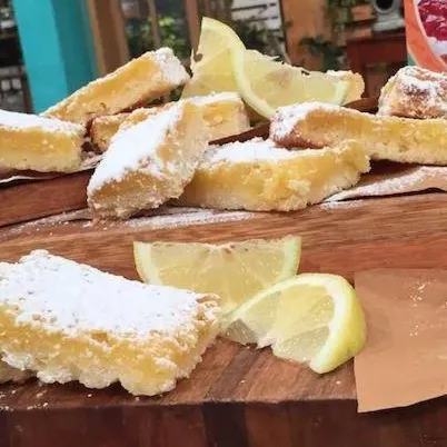cuadrados-de-limon-con-relleno-flan