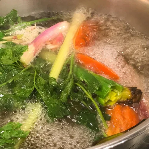 Caldo de pollo