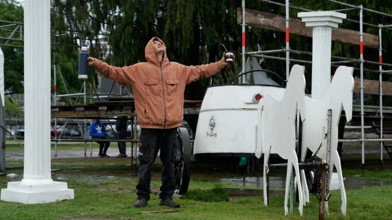 lluvia_mira_al_cielo.jpg_1756841869