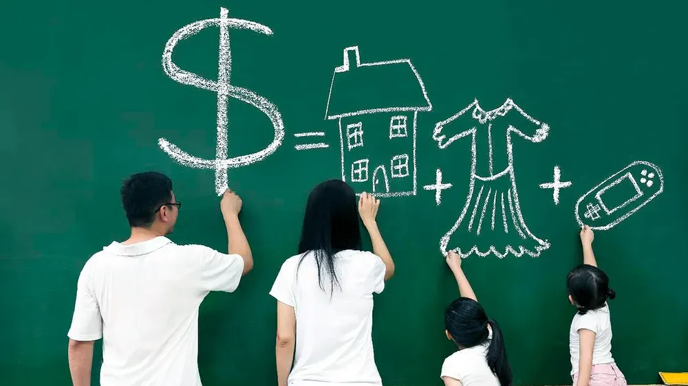 Gestionar-de-manera-adecuada-la-economia-familiar-Luis-Alberto-Perez-Gonzalez36