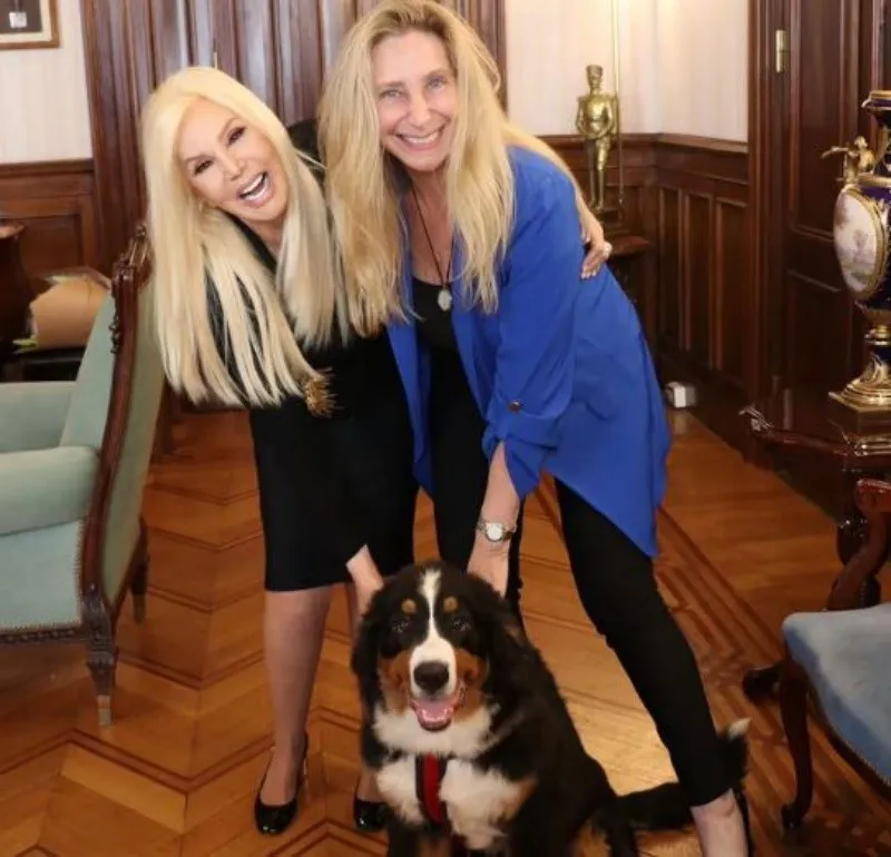 karina_susana.jpg_2044774917