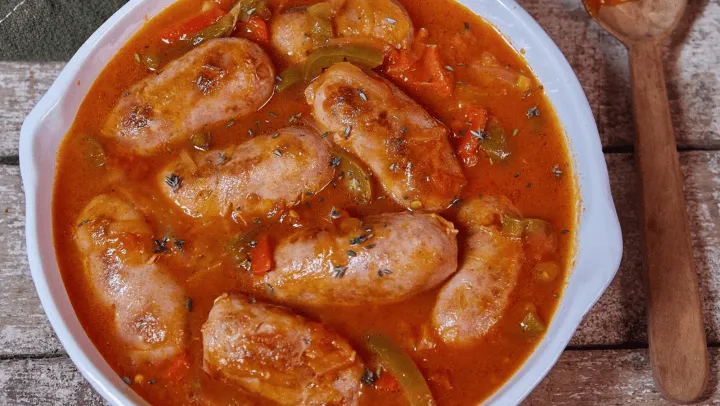chorizo a la pomarola