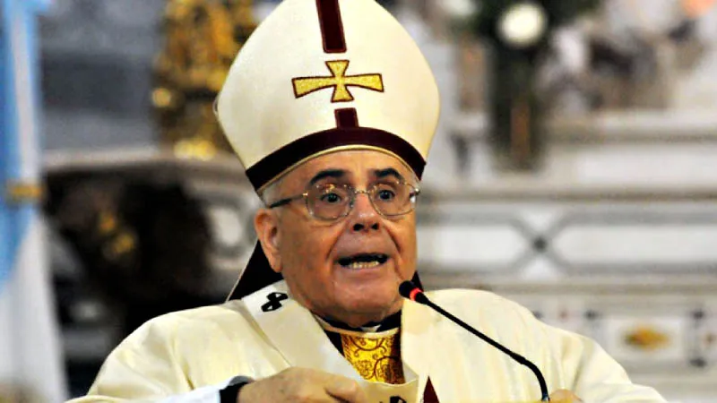 monsenor-mollaghan-de-rosario-0519-g1-1