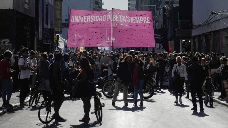 universidad_publica.jpg_815021172