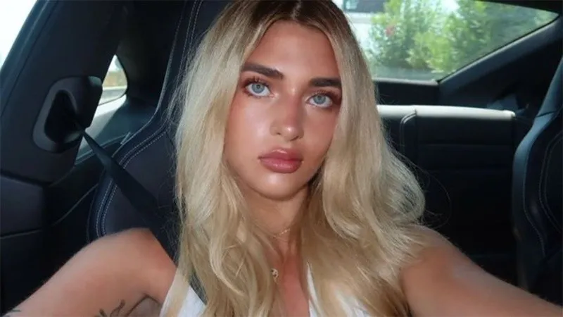 lamarta.jpg_815021172