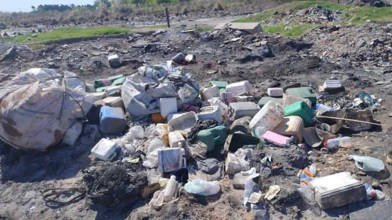 plasticos-allanamiento7