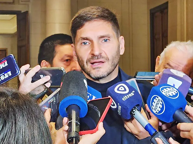 pullaro-conf-prensa-legislatura1-1