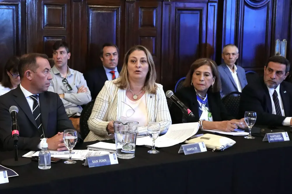 7886aedb-c2d7-4892-864d-f5f7cbf9dab0