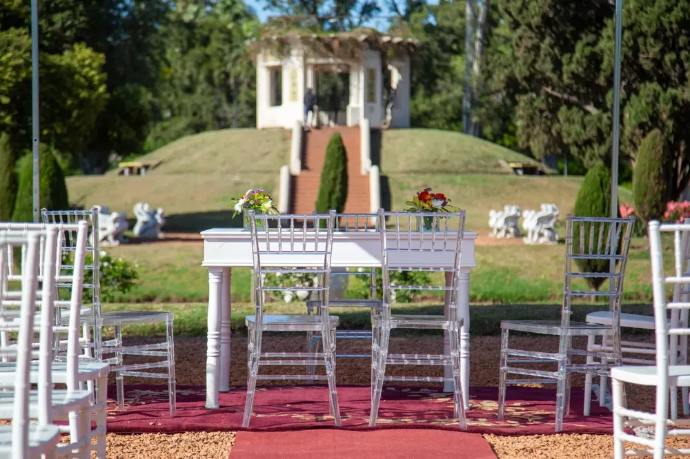 c1676bdc-544e-4b7b-bb60-e4505e88e22a