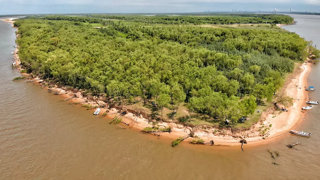 isla-de-los-mastiles-norte