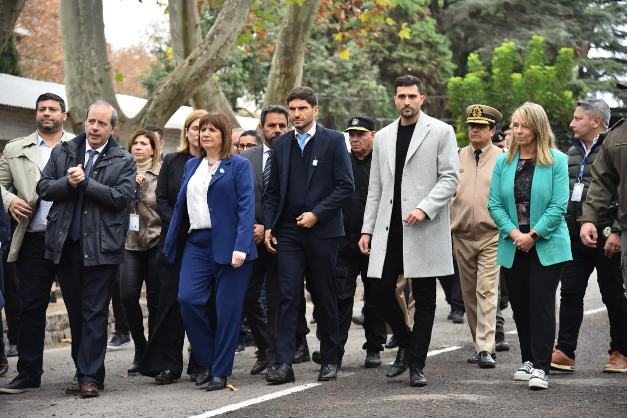 de070ad9-5624-47f0-bc72-9dbcd612611f