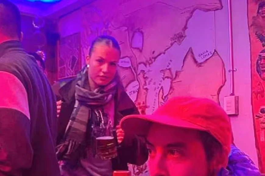 d4t8t5LCW_870x580__1