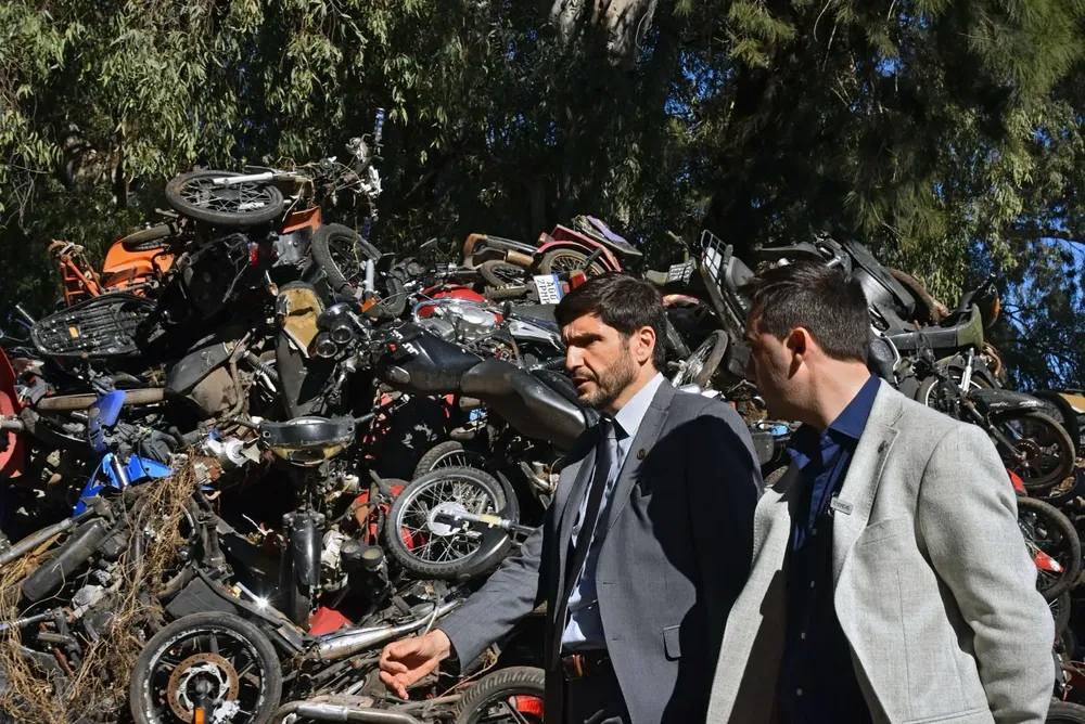 0ac83f03-9d23-49b8-af50-c065fca67e41