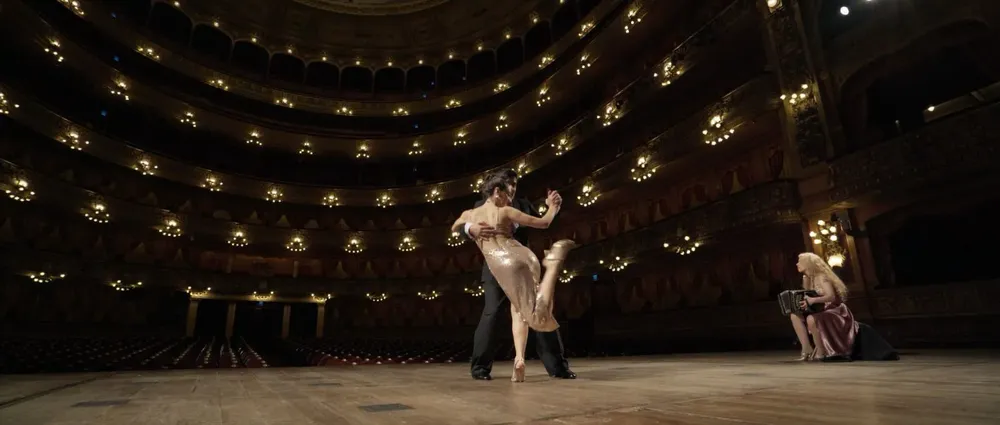 62cb44ee-5fea-49ef-bb1f-a7748e2b71d3