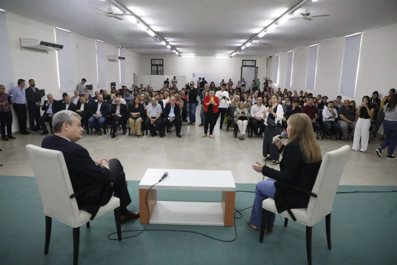 0d530df3-6d8a-4500-9e3a-088c46f04bf3