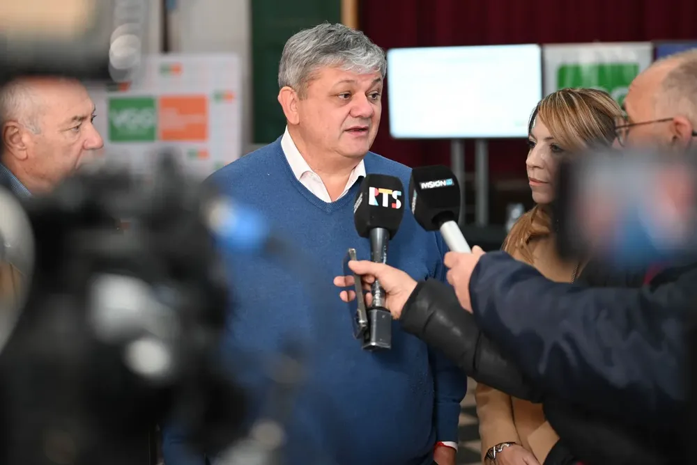 4f2da707-21c2-49ca-9e76-8c9f34841536