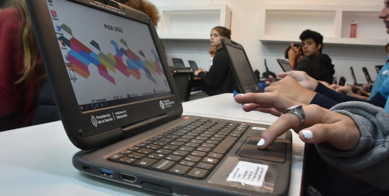 kFnbKAKka_1300x655__1