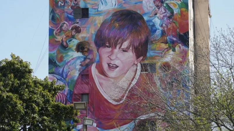 leo_messi_mural_4.jpg_674994428