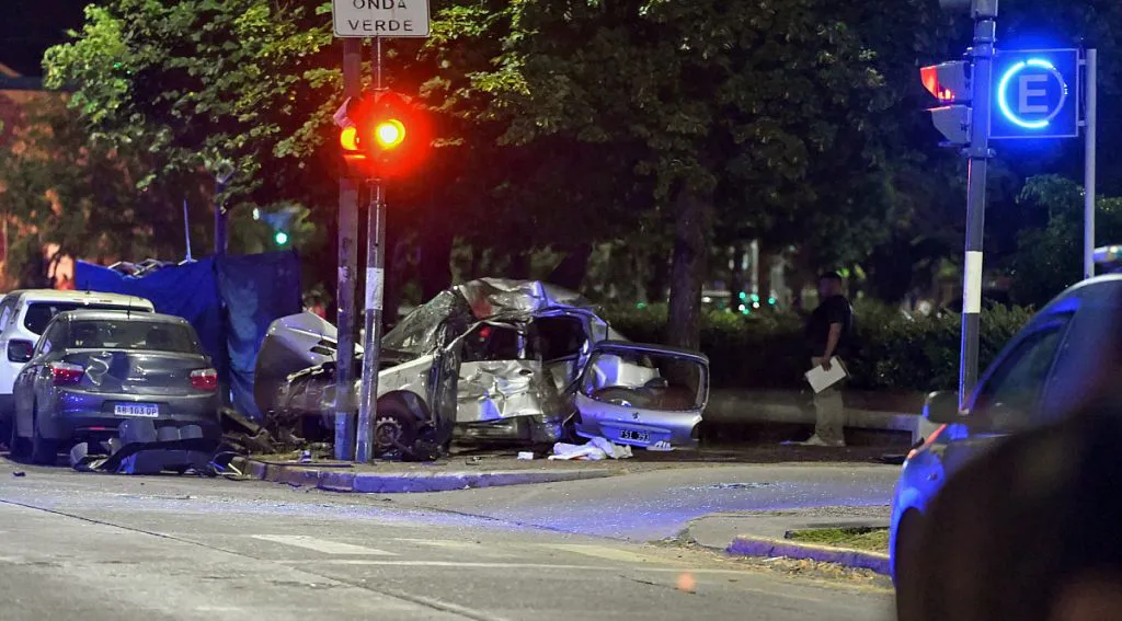 Roca-y-el-rio-madre-e-hija-muertas-1-1024x567