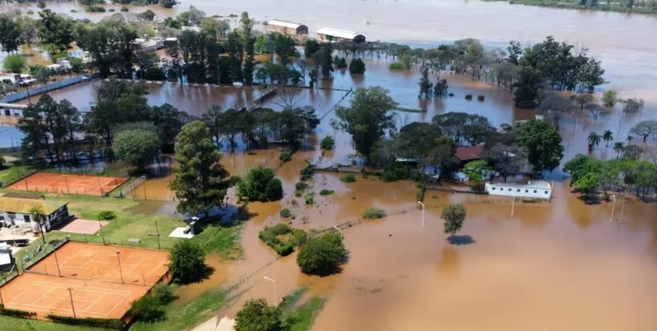 cDNgMjozR_1300x655__1