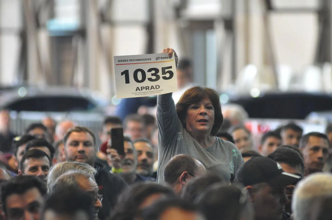 3276f284-0f04-432f-9292-32c1d800e7f6