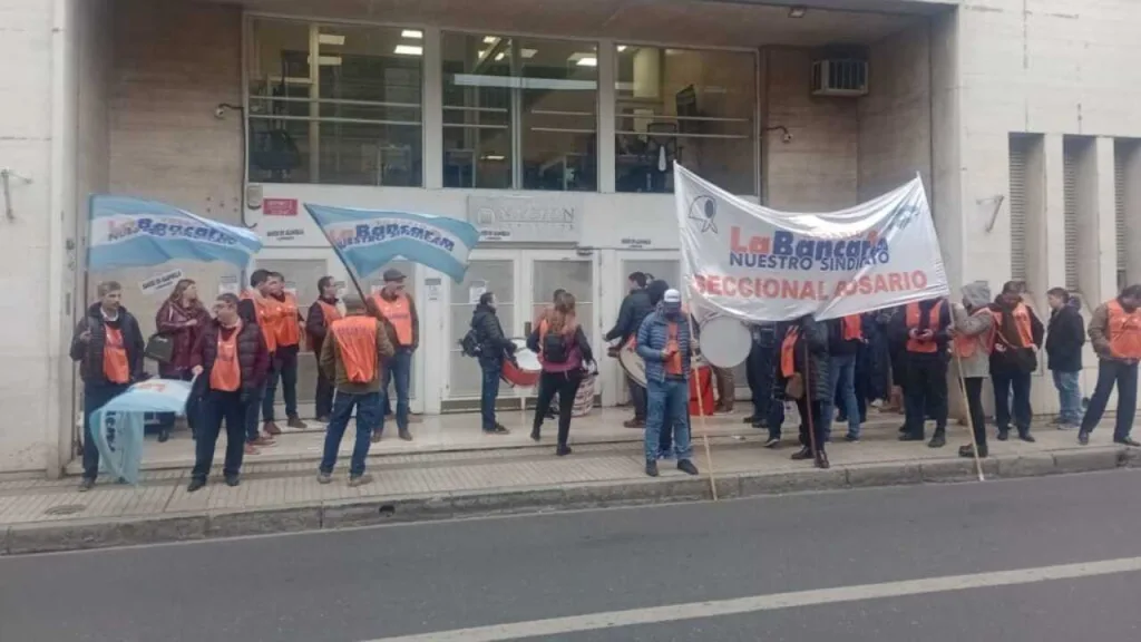 bancaria-reclamo-1-1024x576