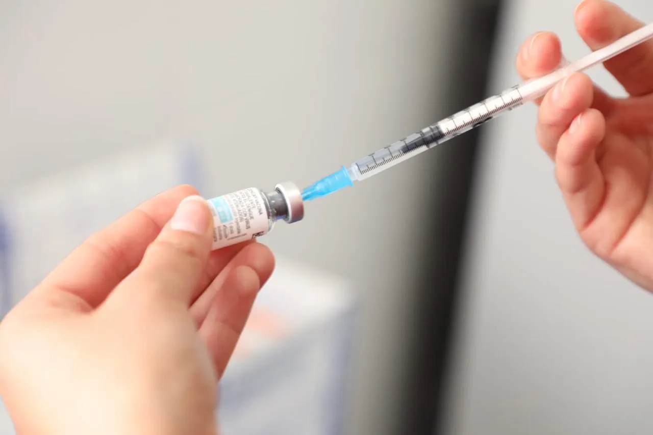 d925bc65-92f8-4123-8f65-47de691fd383