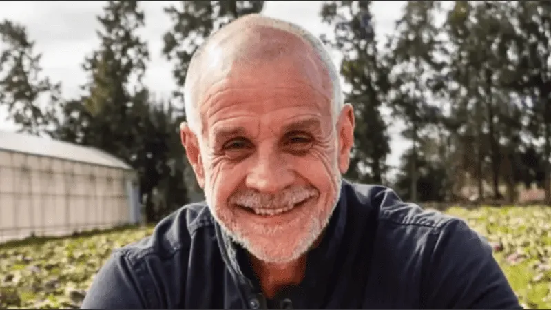 petersen_1.png_957223930