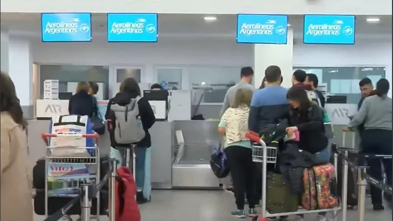 aerolineas_crop1722437609330.jpg_1756841869