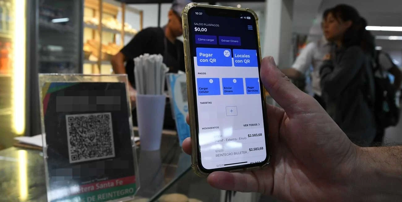 CZqh4ckDI_1300x655__1