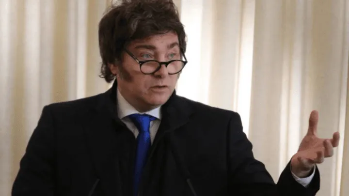 1753248260-javier-milei-las-ultimas-medidas-del-gobierno-860x573_-1-.png_1732004486