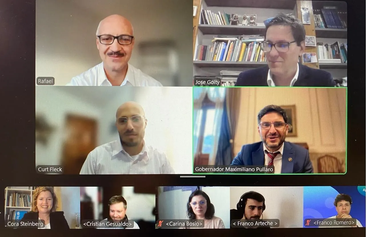 f90e038e-6c1a-4a71-8c1c-cca5fd987b61 (1)