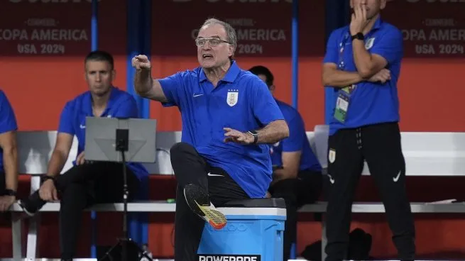 bielsa-uruguay-reutersjpg (1)