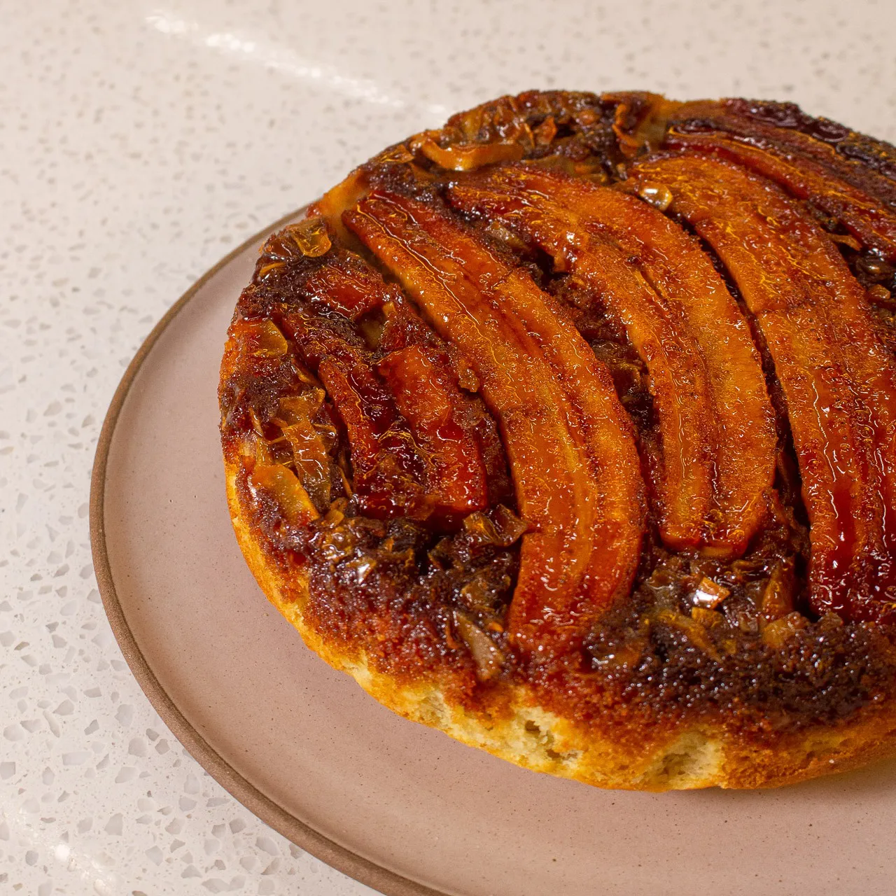 Torta de Banana invertida